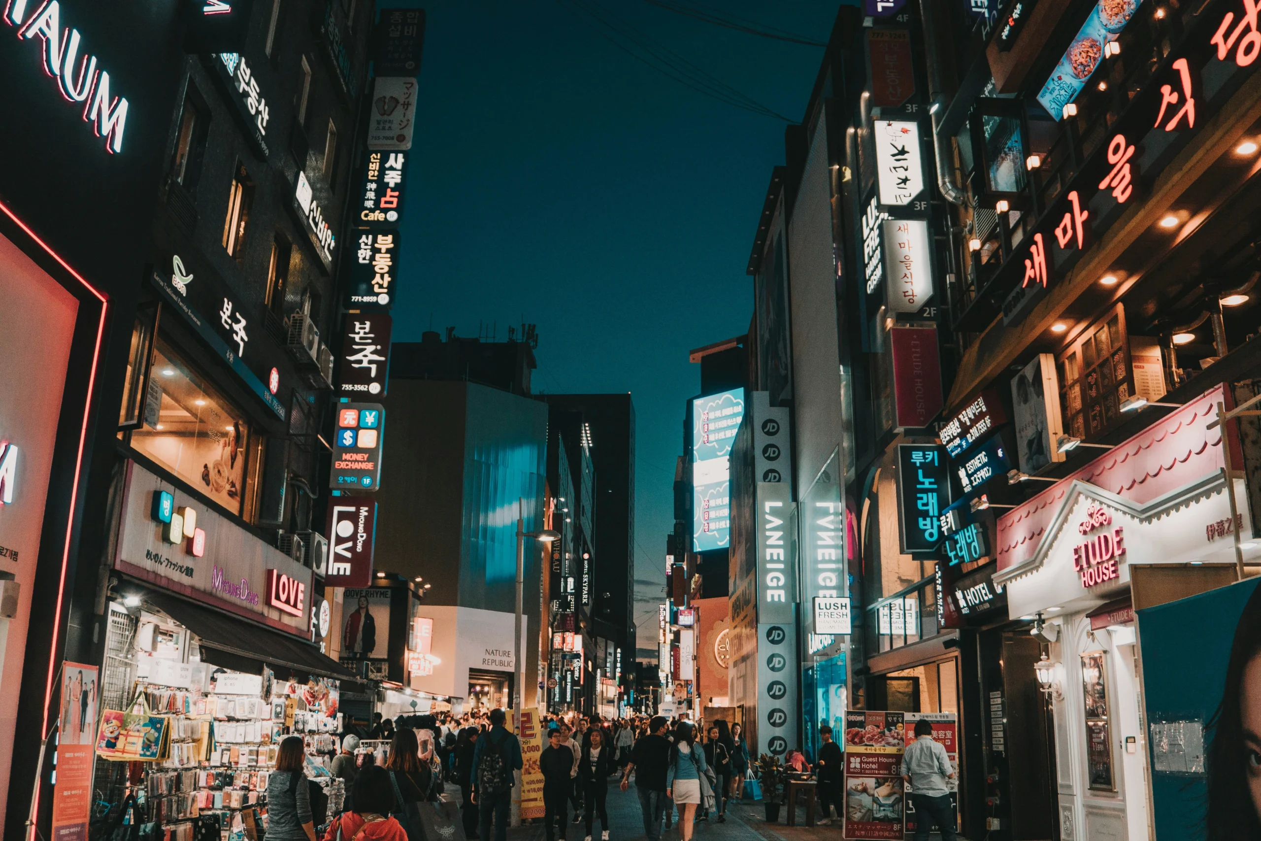 shawn nq4tcJz77r0 unsplash scaled